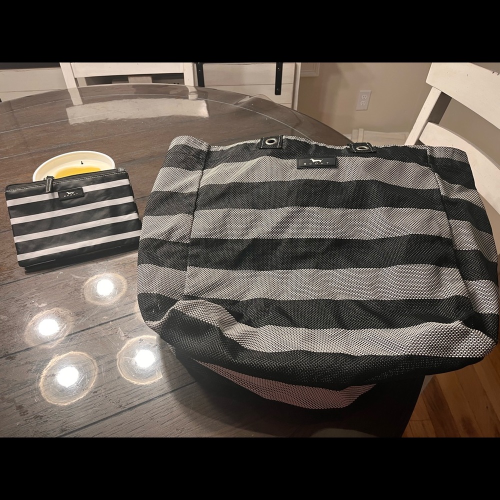 SCOUT bag and wristlet